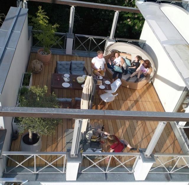Traumhafte Terassenwohnung Im Stadtpalais Apartment *